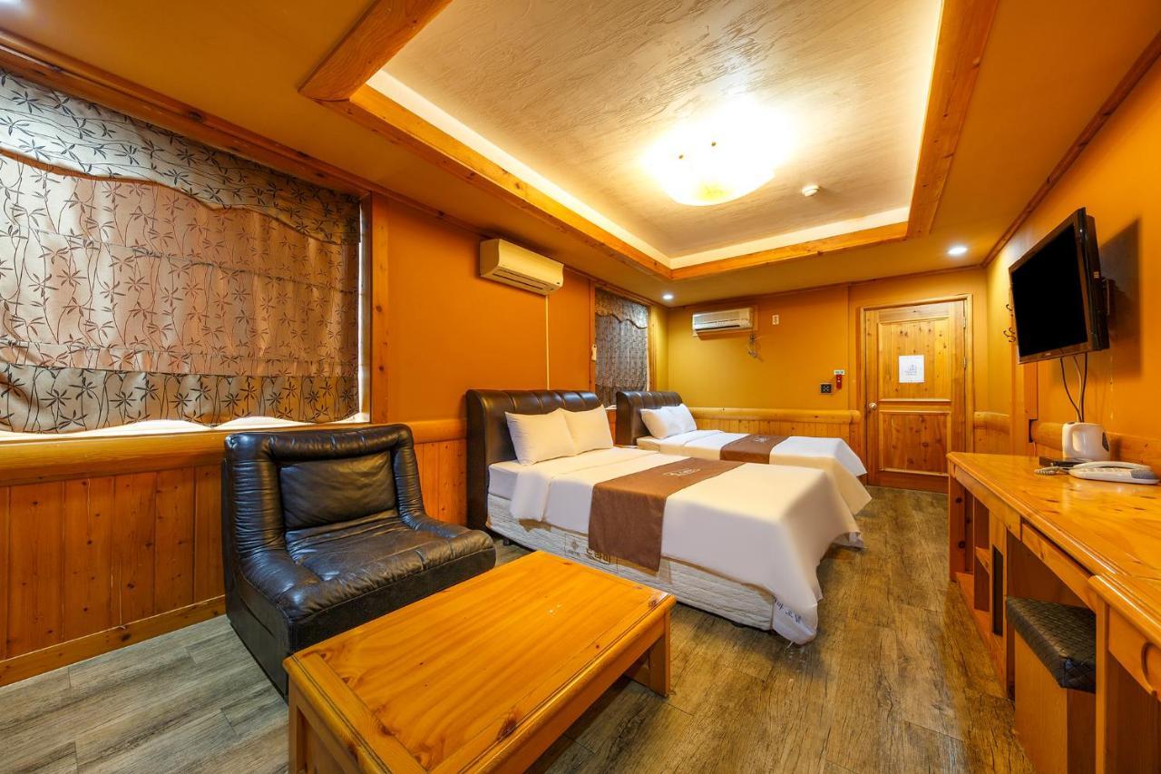 Drama Motel Порьон Екстер'єр фото