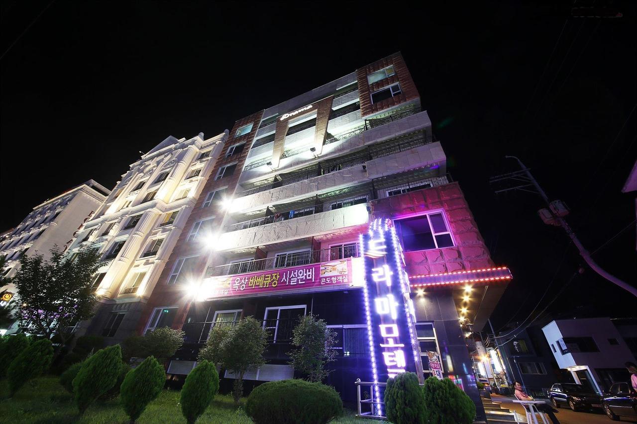 Drama Motel Порьон Екстер'єр фото