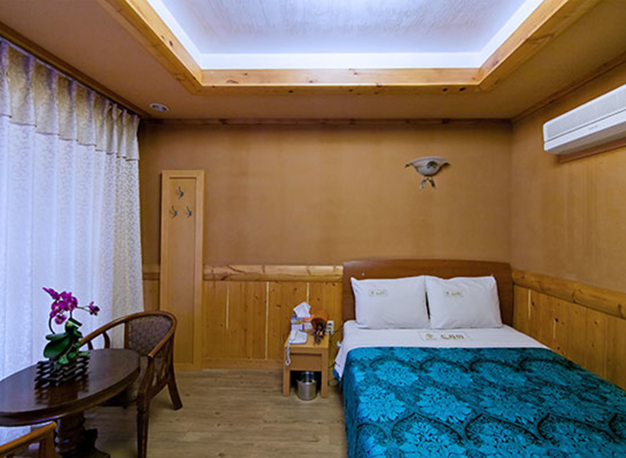 Drama Motel Порьон Екстер'єр фото