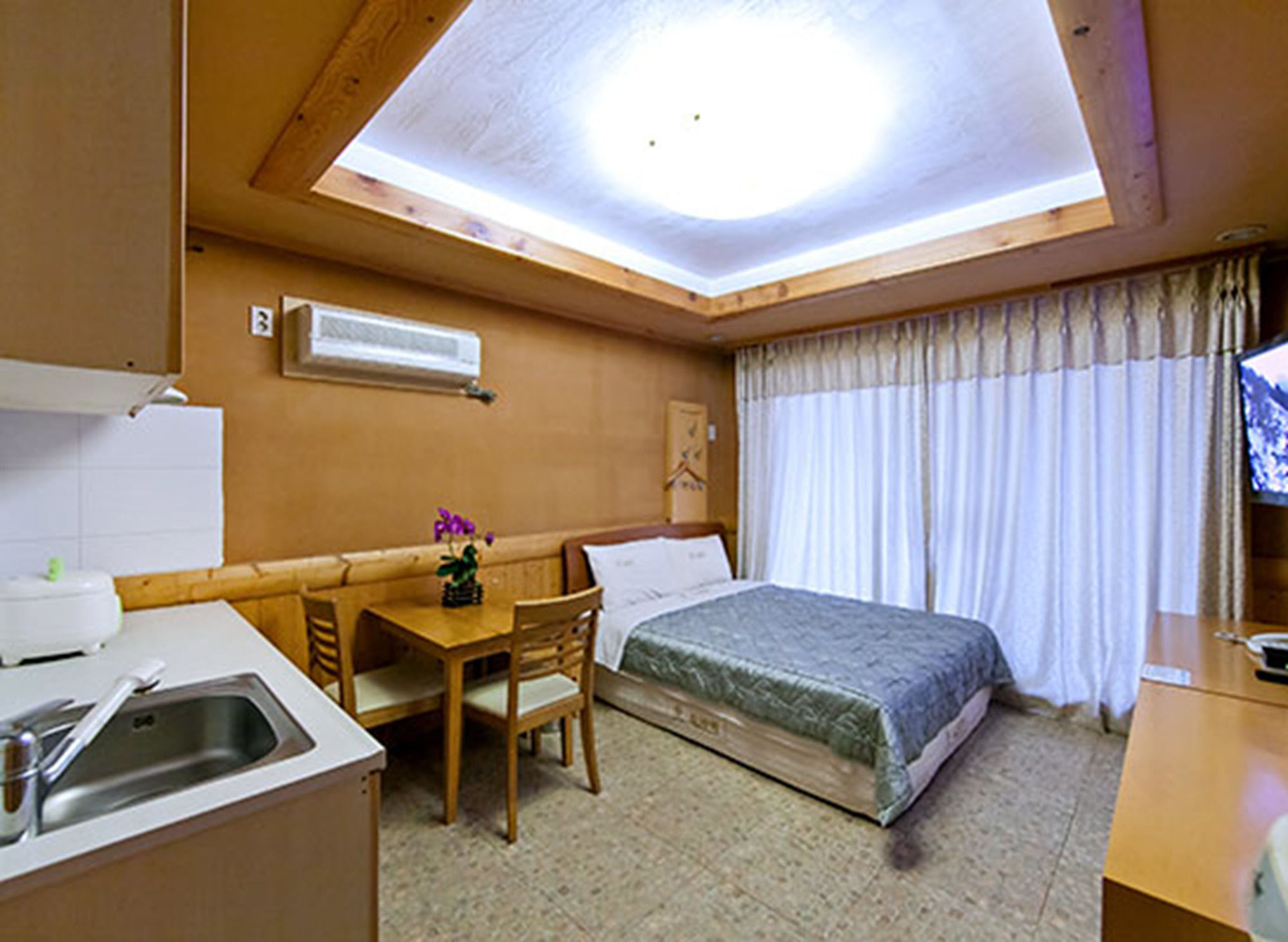 Drama Motel Порьон Екстер'єр фото