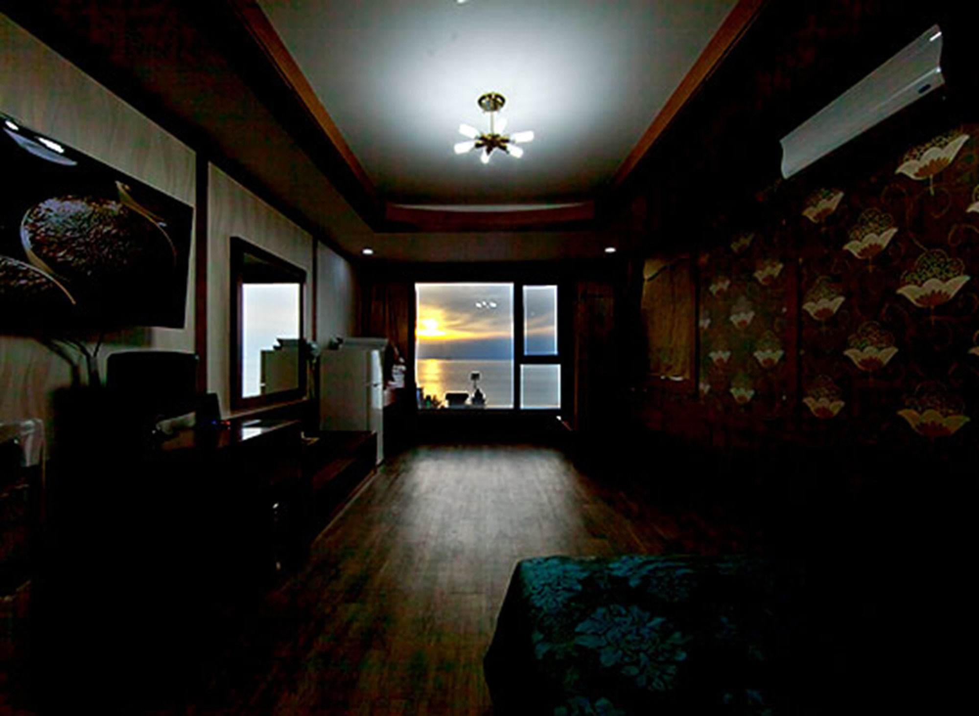 Drama Motel Порьон Екстер'єр фото