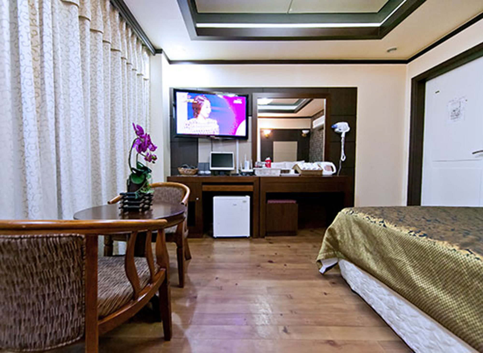 Drama Motel Порьон Екстер'єр фото